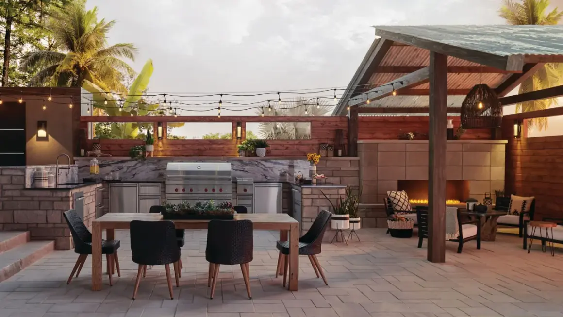 Elegantes patios con barbacoa, cocina exterior, chimenea y zona de comedor bajo luces cálidas.